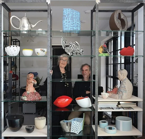 Ankie Maesen en Bert van Meggelen; initiators van Keramiekprijs De Kei